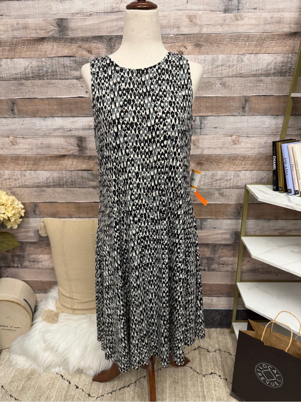 Anne Klein Black & White Geometric Print Dress
